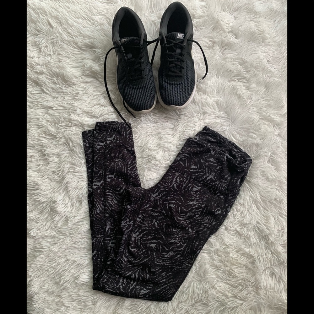 Athleta leggings. Great Condition